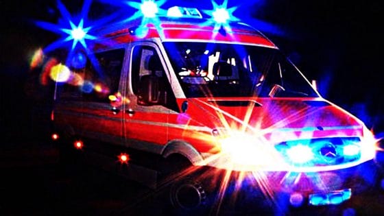 Versilia: scontro fra auto, morto 31enne e 4 feriti