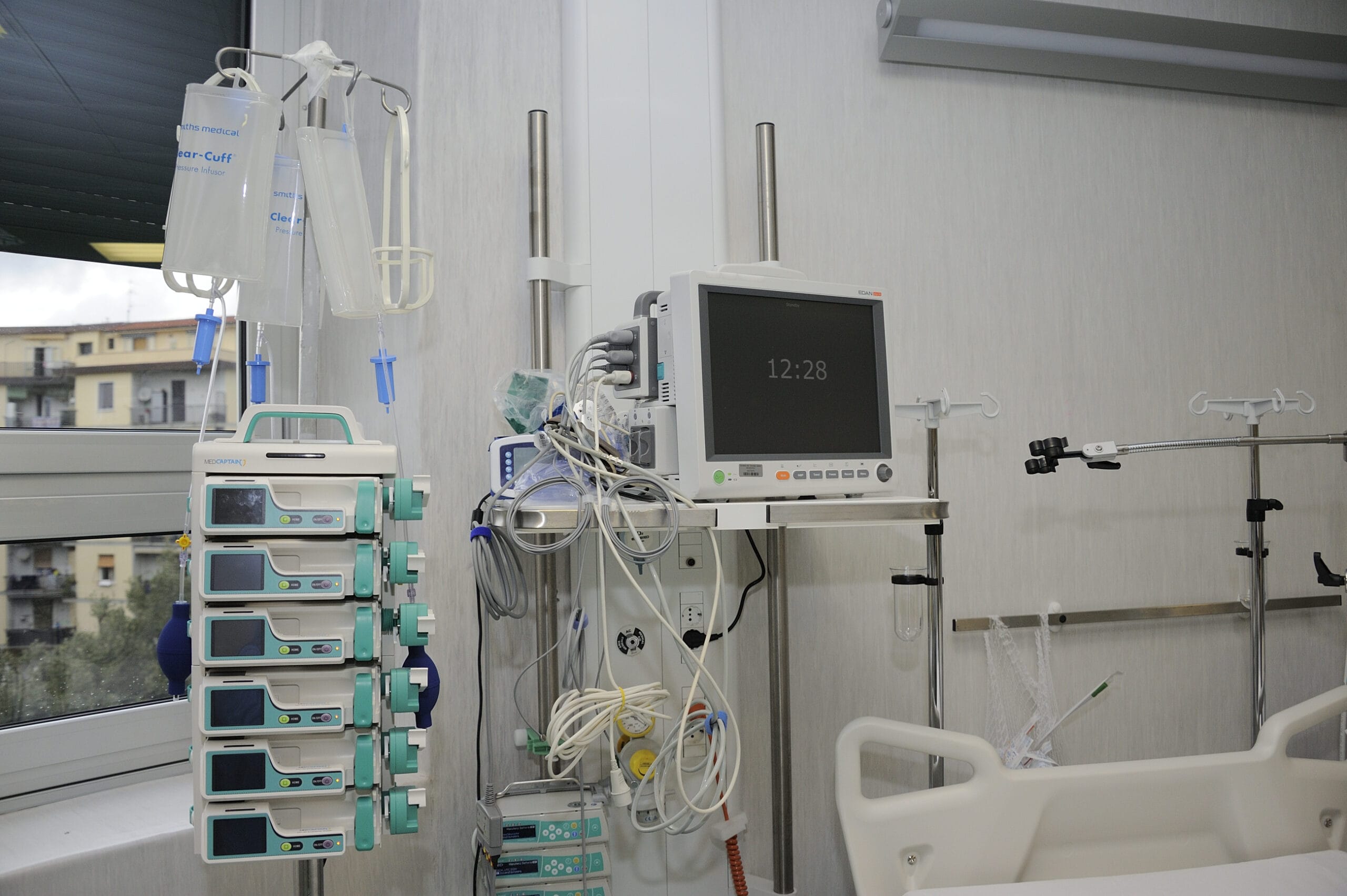 APERTURA COVID CENTER ALL'OSPEDALE DI CAREGGI India
