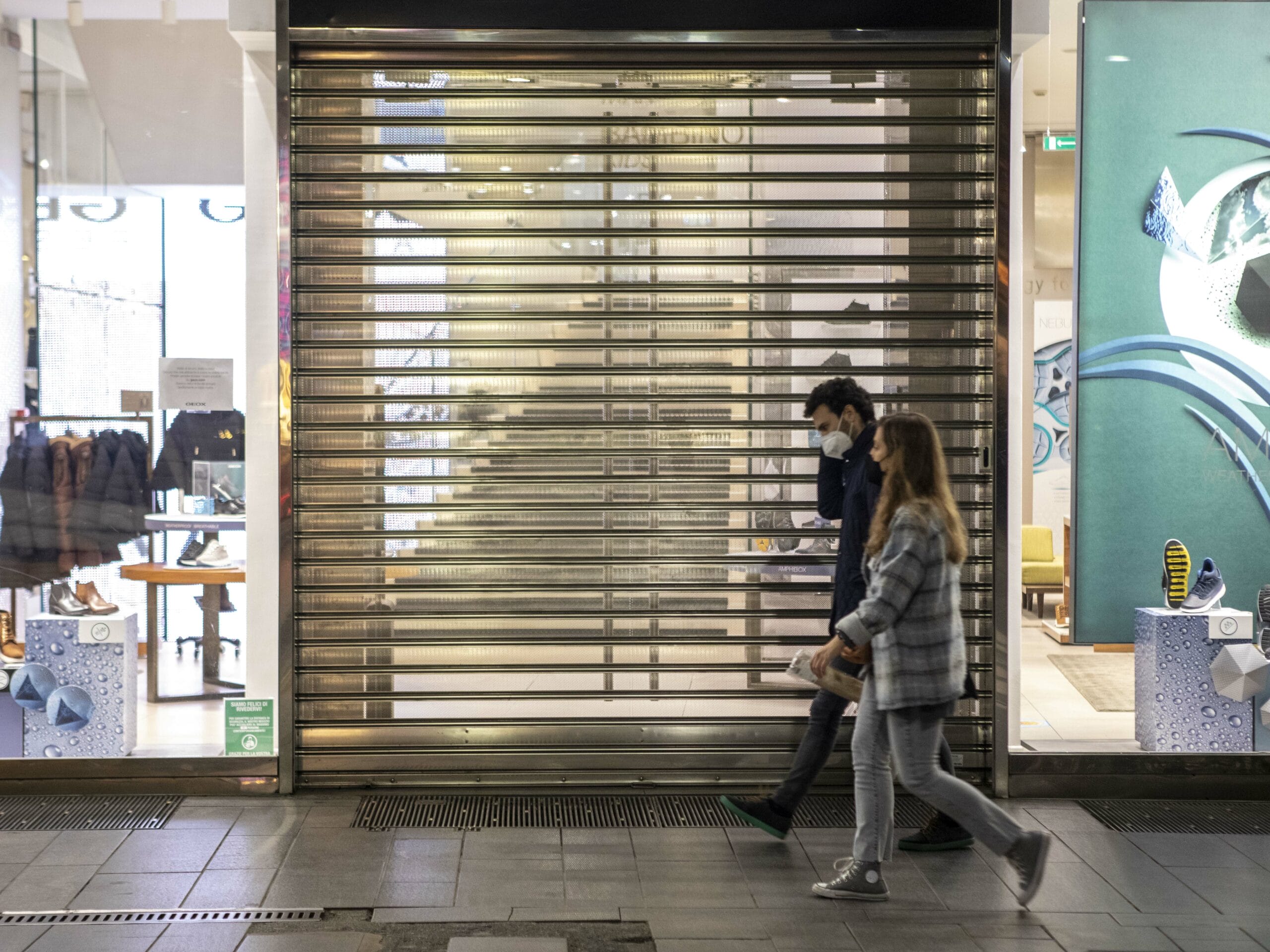 MILANO LOCKDOWN NOTTE PRE ORE 22 pasqua