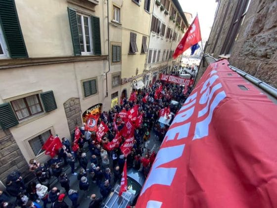 Camere del lavoro aperte in Toscana  “per rispondere all’attacco fascista alla Cgil ieri a Roma”
