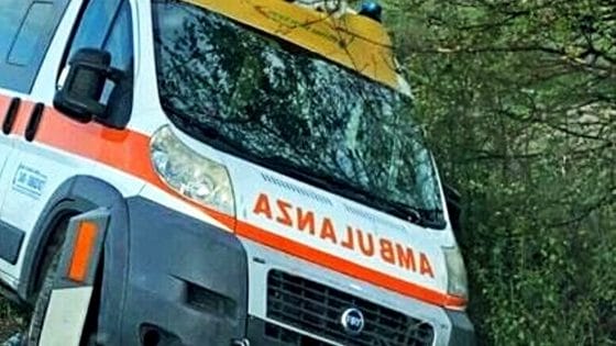 Scontro tra auto nel grossetano: due i morti