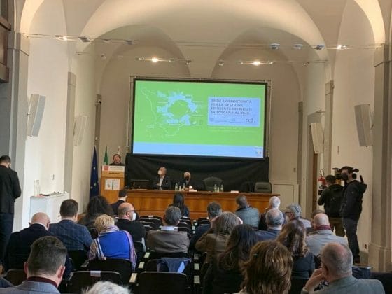 🎧 Toscana, rifiuti: presentato studio per attivare autosufficienza nello smaltimento
