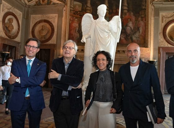 Canova: La pace di Kiev a Firenze per la mostra  “l’arte vince sulla guerra” a cura di V.Sgarbi