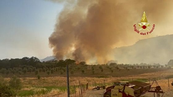 Incendi, Toscana: ancora in corso operazioni controllo e bonifica roghi