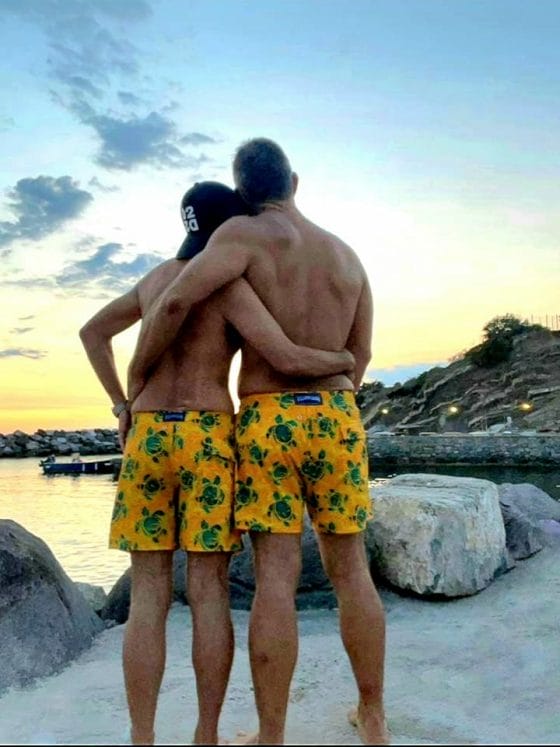 Livorno: omofobia in spiaggia, la denuncia di una coppia