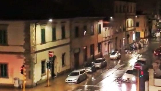 Maltempo Ferragosto: si va verso normalità, ma è polemica su caditoie